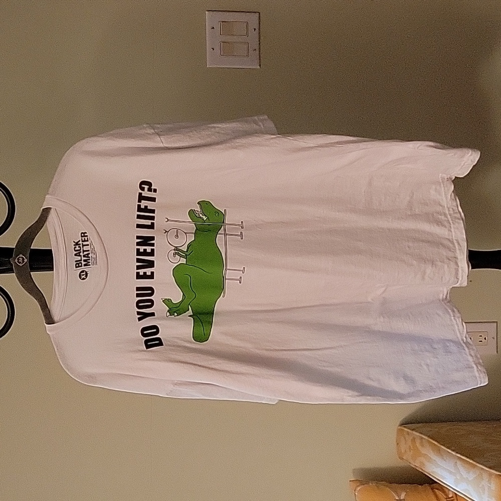 💰Men's Black Matter T Rex Graphic Tee Size XL